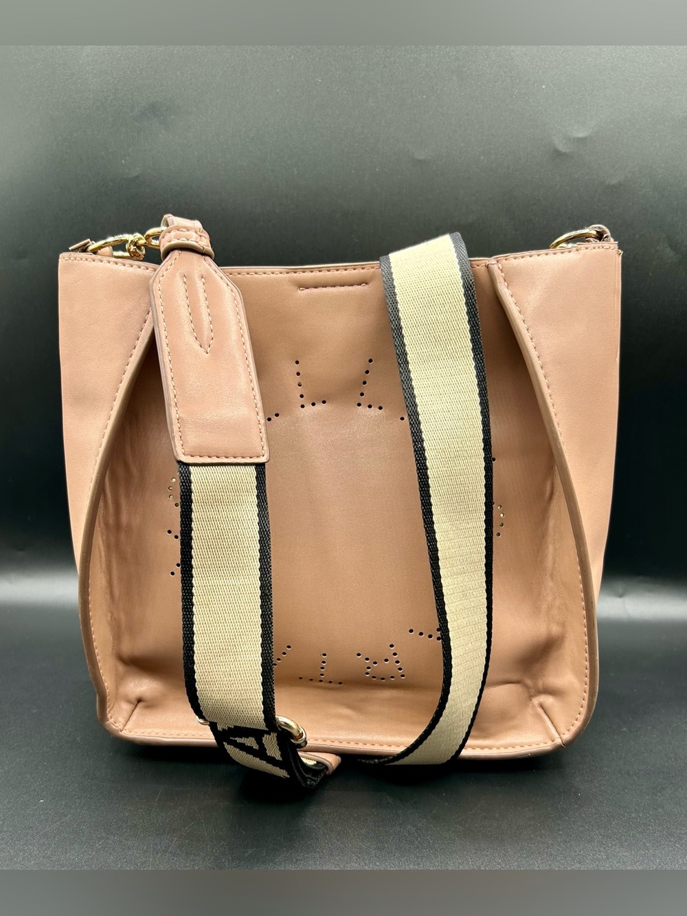 Shoulder Bag Cream Color.